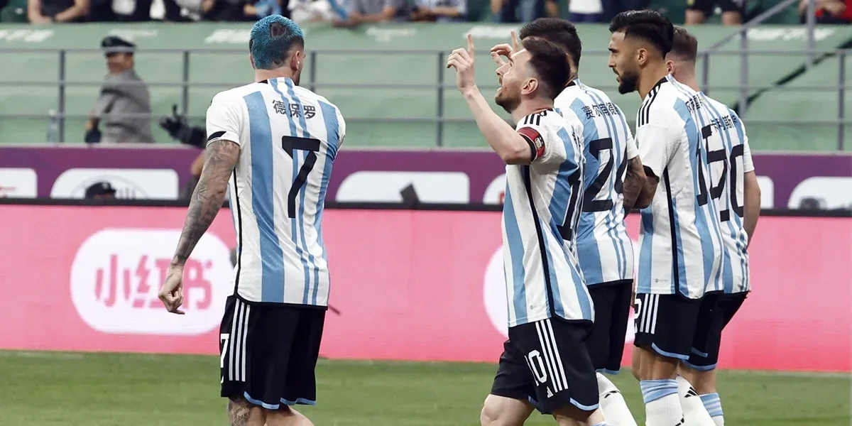 Con la magia de Messi, Argentina le ganó a Australia en el inicio de la gira