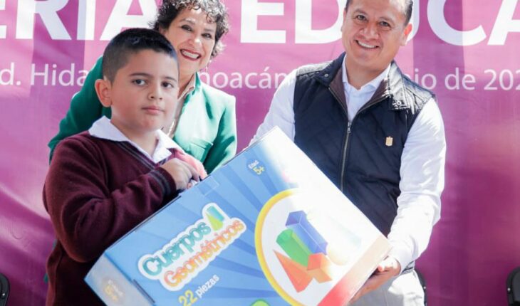 Educación pública, eje de la trasformación en Michoacán: Torres Piña