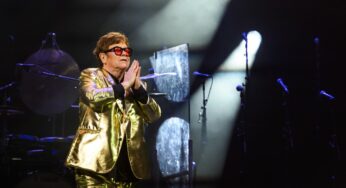 El emotivo homenaje de Elton John en Glastonbury a George Michael en su cumpleaños — Rock&Pop