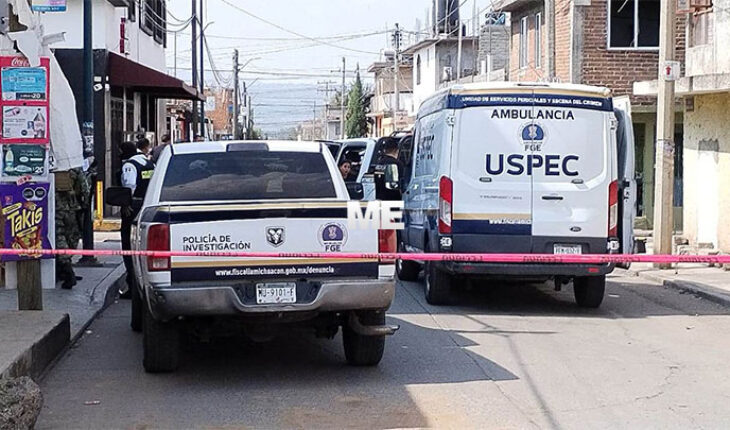Man is killed in front of his family, in the Niño Artilleros colony