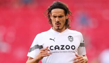 Edinson Cavani did not appear in the practice of Valencia and approaches Boca