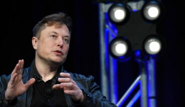 Elon Musk announces a new AI company