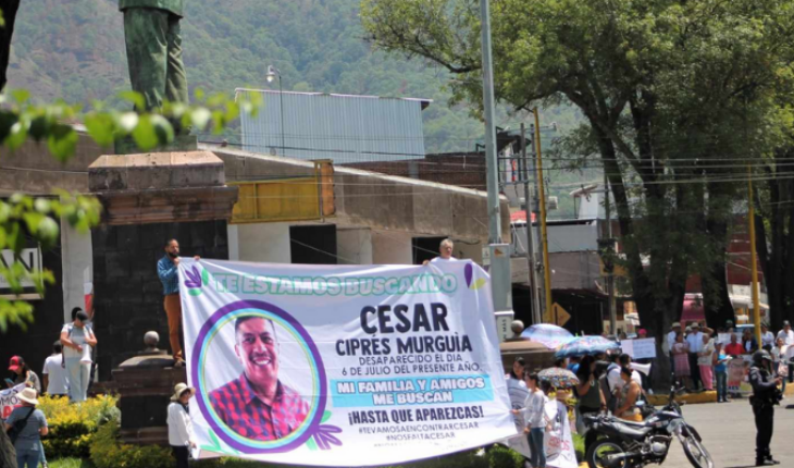 Marchan por aparición de César Ciprés, en Uruapan
