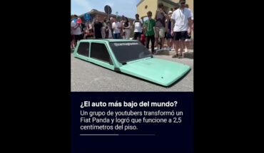 Video: “¿TANTO LO VAS A BAJAR?” I Youtubers italianos lograron crear “el auto más bajo del mundo”