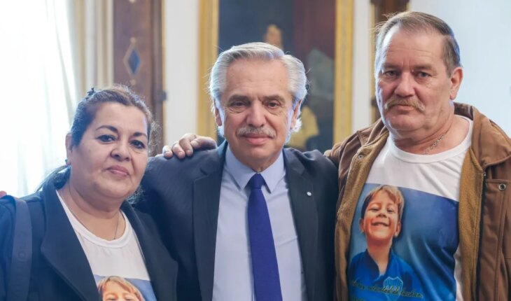 Alberto Fernández recibió a la familia de Lucio Dupuy en la Casa Rosada