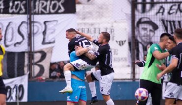 Chaco For Ever venció por penales a Villa Mitre y avanzó a los cuartos de final de la Copa Argentina