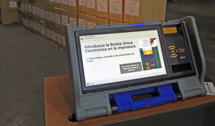 El gobierno porteño anuló el voto electrónico para las elecciones generales