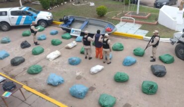 Incautaron más de 300 kilos de marihuana de una embarcación en Chaco