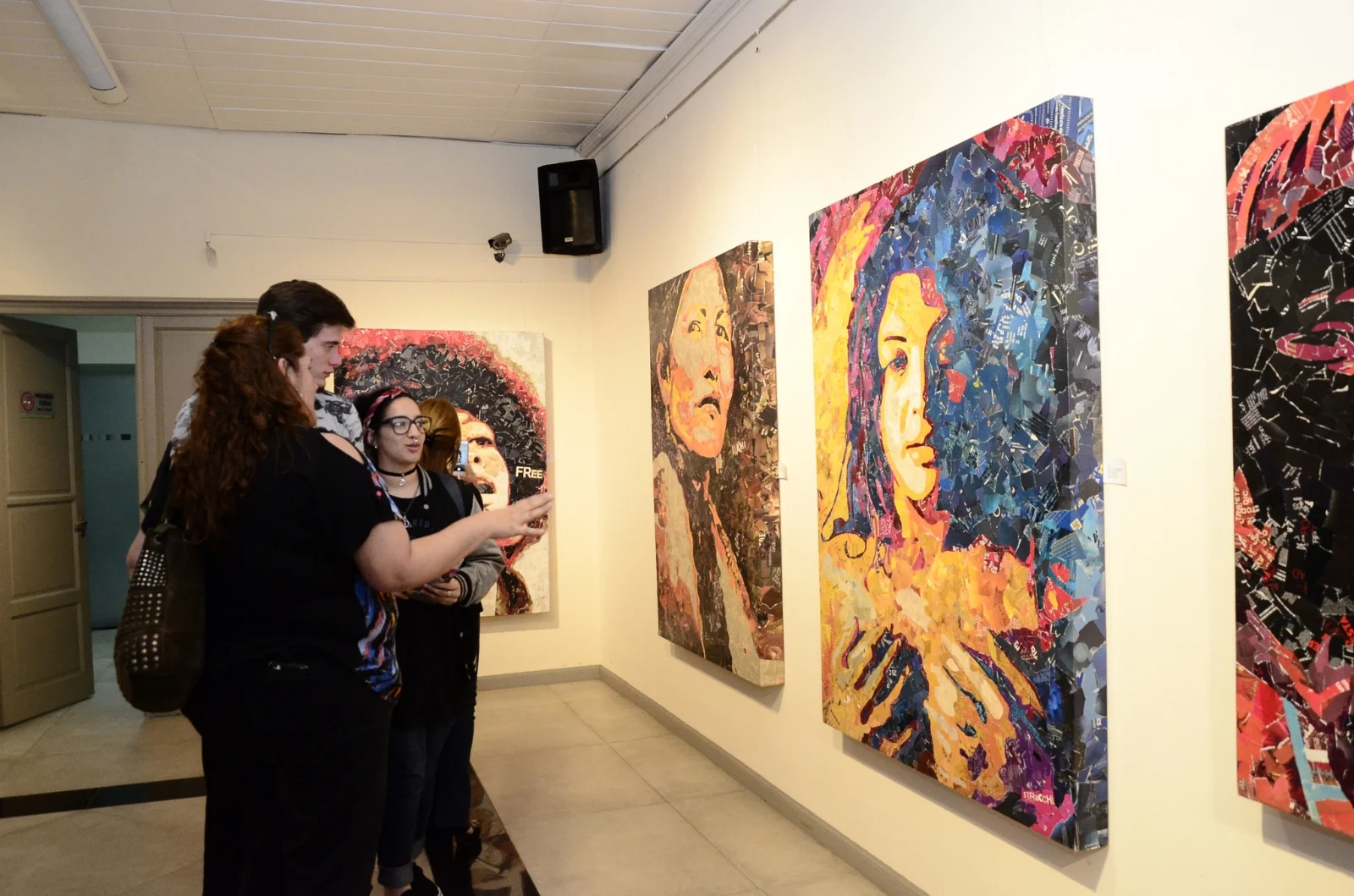 "Mujeres en lucha", la exposición de arte femenino en la Legislatura porteña