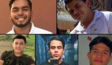 Rezan por los 5 jóvenes desaparecidos en Lagos de Moreno