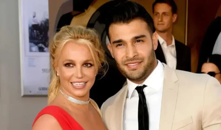 Sam Asghari confirmó el divorcio con Britney Spears: “Hemos decidido terminar nuestro viaje juntos”