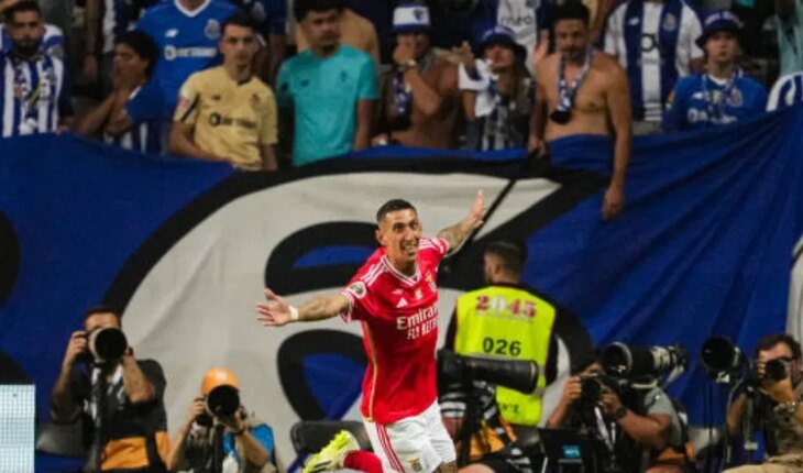 With the scoring contribution of Ángel Di María, Benfica beat Porto 2-0 and was consecrated in the Portuguese Super Cup