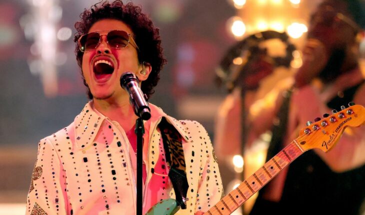 El tierno debut de Bruno Mars en el cine imitando a Elvis Presley — Rock&Pop