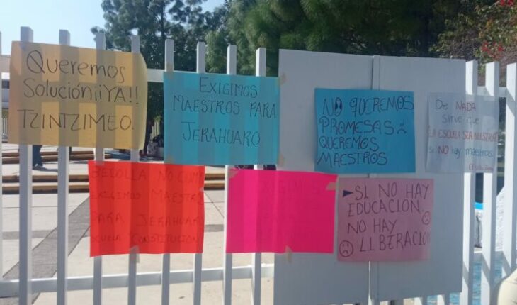Hasta 15 maestros y 2 intendentes faltan en escuelas de Zinapécuaro, denuncian padres de familia