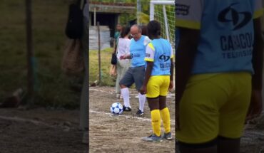 Video: ¡El equipo de #ColombiaTeVeoBien jugó el partido de fútbol junto con la comunidad de Nuevo Quibdó!