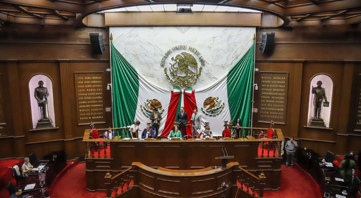 Al Heroico Colegio Militar, Presea Constitución de 1814, del Congreso de Michoacán