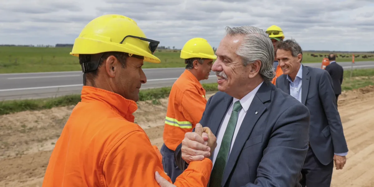 Alberto Fernández: "Public works are the great engine that moves the economy"