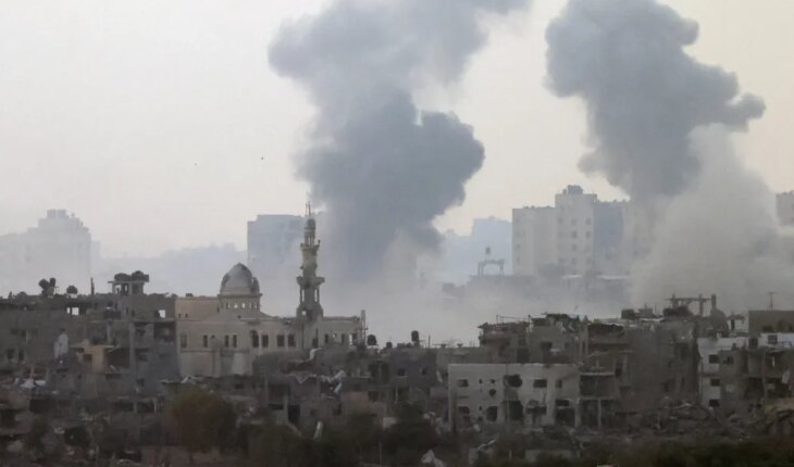 El ejército israelí lanzó una última advertencia para los civiles de Gaza: “Muévanse hacia el sur por su seguridad”
