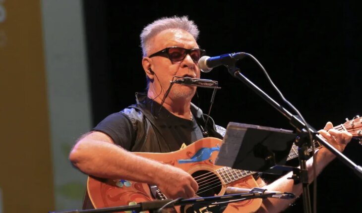 Leon Gieco called for peace in Israel and the release of his nephew
