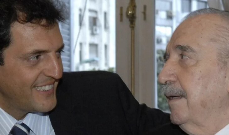 Massa y otro guiño a los radicales: tras las críticas de Milei, compartió una foto con Raúl Alfonsín