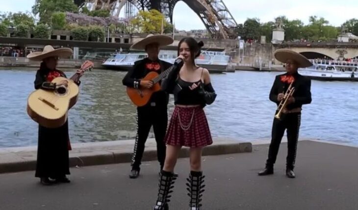 The Venezuelan who sings with Mariachi, goes viral in networks