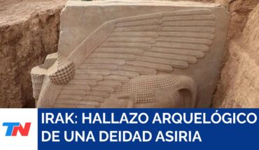 Video: IRAK I Desentierran una inmensa estatua de toro alado de hace más de 2.700 años