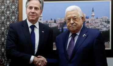 Blinken se reunió sorpresivamente con Abbas para lograr una “solución pacífica”