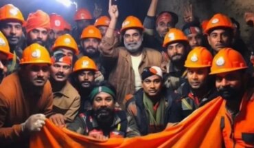 Rescataron a los 41 mineros que estaban atrapados por un derrumbe en un túnel en India
