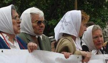 “¡Ni un paso atrás!”: el duro comunicado de Madres de Plaza de Mayo tras la victoria de Milei