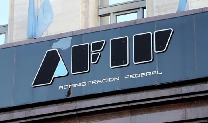 According to a study, an Argentine could pay between 23 and 48 taxes per year