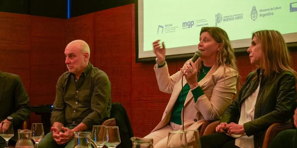El Espacio Audiovisual Nacional advierte que la Ley Ómnibus "pone en riesgo la continuidad del cine argentino"