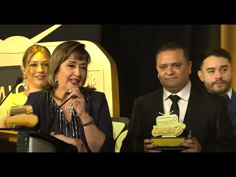 'Charro' le arrebata el premio a Roger como Productor más Creativo | Premios Pantallazo 2023