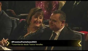 Video: Es Show se convierte en el Mejor Programa Nocturno | Premios Pantallazo 2023