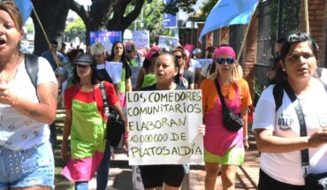 Somos Barrios de Pie protestó frente a la Quinta de Olivos