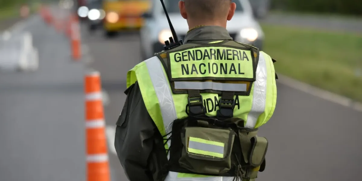Tragedia en Córdoba: Accidente en micro deja una mujer muerta y 14 heridos