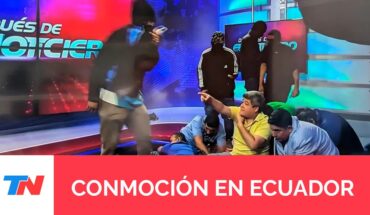 Video: ALERTA MÁXIMA EN ECUADOR: así detenían a los delincuentes que tomaron el canal de TV en Ecuador