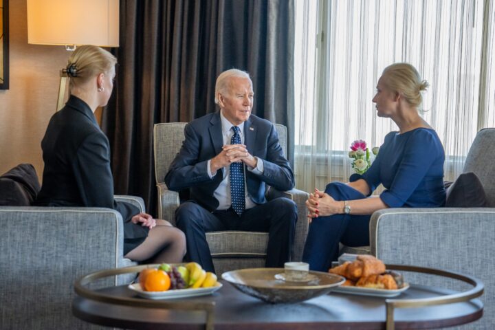 Biden se reúne con la viuda de Alexéi Navalni y su hija, en San Francisco – MonitorExpresso.com