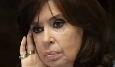 Cristina Kirchner apuntó a Milei tras el dato de pobreza de la UCA: “Están jugando con la mesa de los argentinos”