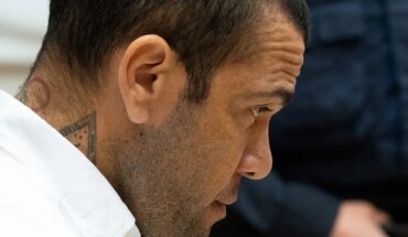 Daniel Alves fue condenado a cuatro años y medio de prisión por abuso sexual