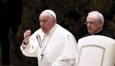 Pope Francis canceled his schedule this Saturday due to a “mild flu”