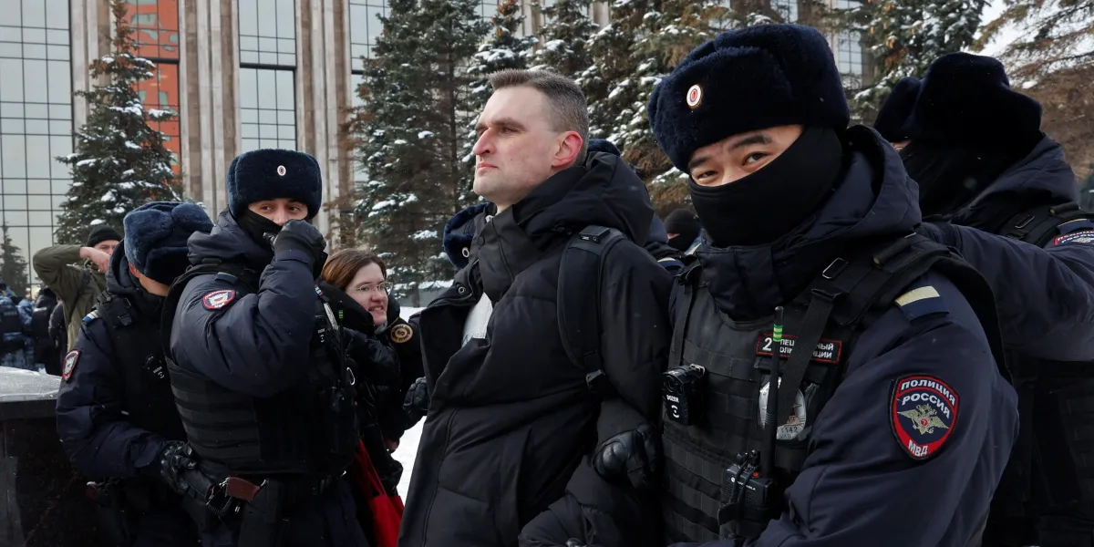 Rusia: más de 200 detenidos en las manifestaciones por la muerte de Navalny