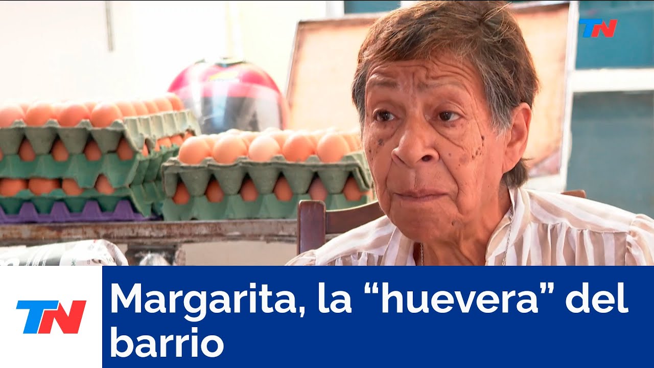 El rebusque de Margarita; recorre el barrio vendiendo huevos