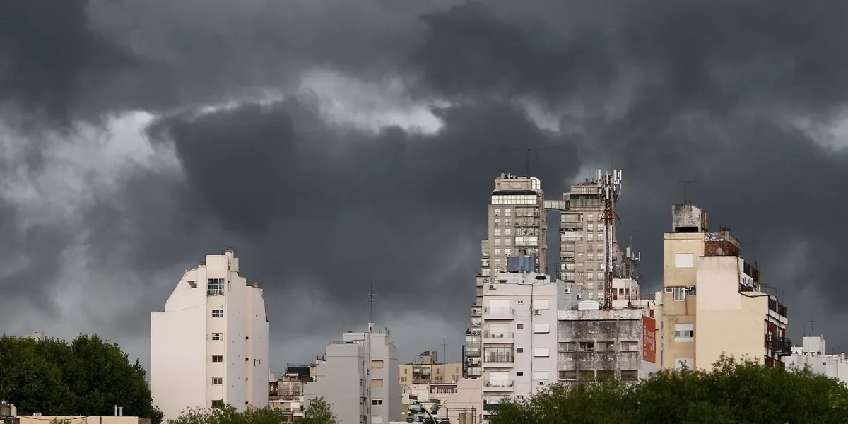 Alerta amarilla en 70 localidades argentinas por tormentas y vientos intensos