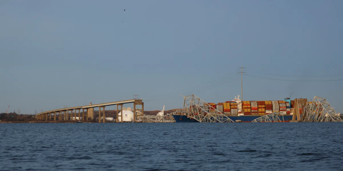 EEUU: Un puente se derrumbó en Baltimore tras ser impactado por un barco, buscan al menos 7 desaparecidos en el agua