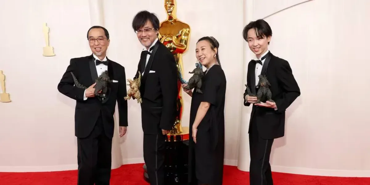 "Godzilla" ganó su primer Oscar en 70 años y fue festejada hasta por Guillermo del Toro