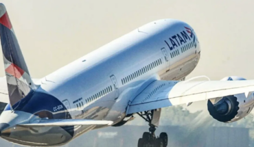 “Incidente técnico” en un avión de Latam que viajaba desde Sidney a Santiago de Chile