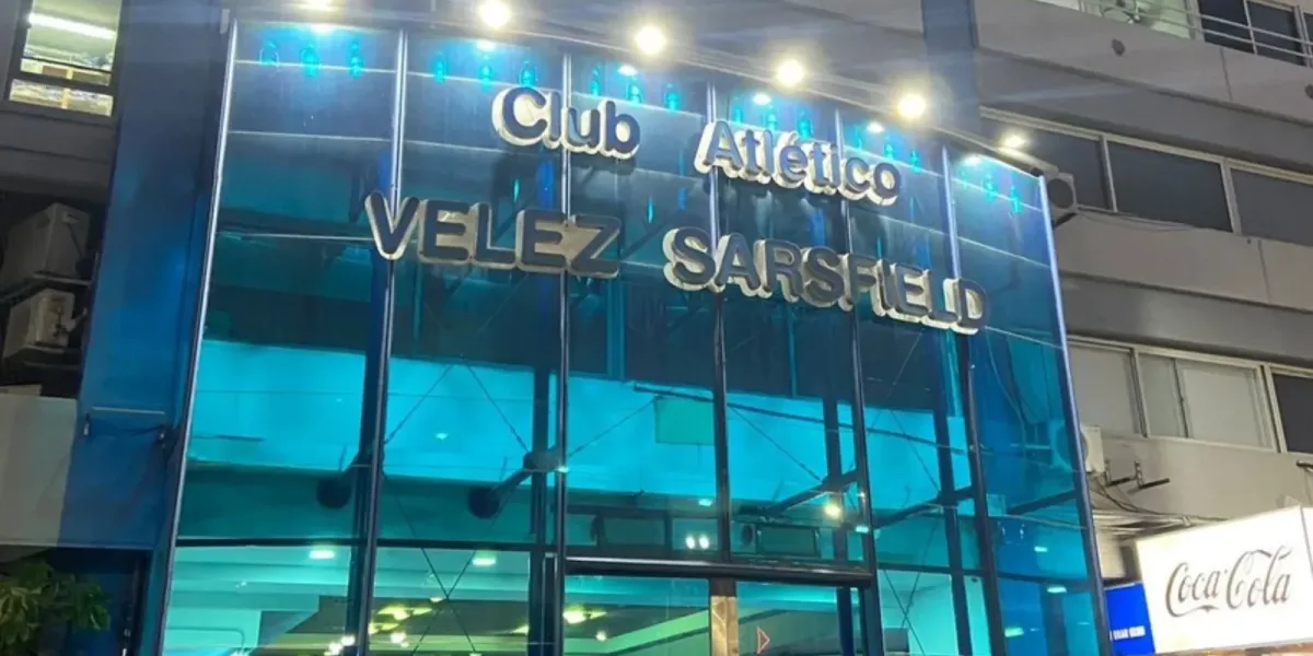 La Justicia determinó que los jugadores de Vélez acusados de abuso sexual no podrán salir del país