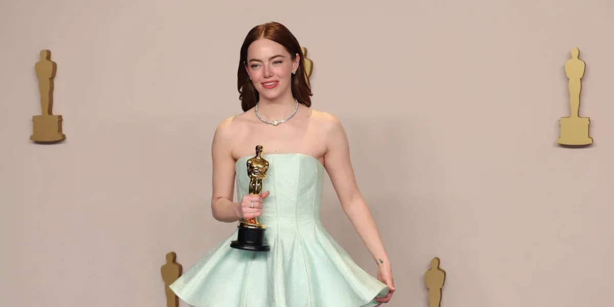 La emoción de Emma Stone al ganar el Oscar por "Pobres Criaturas"