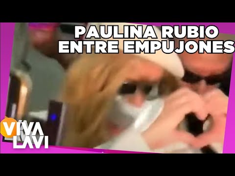 Paulina Rubio arma zafarrancho en su llegada a CDMX | Vivalavi