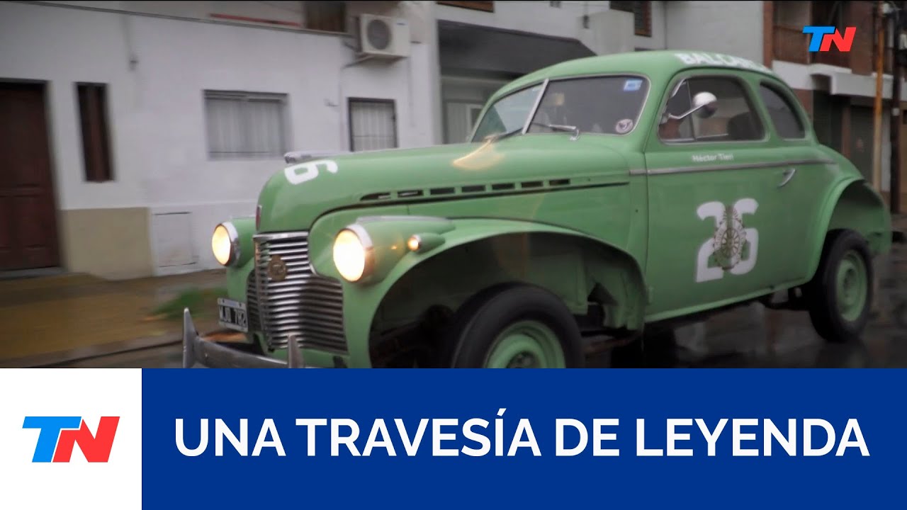 Una travesía de leyenda: De Ushuaia a Alaska en un auto de la década del 40